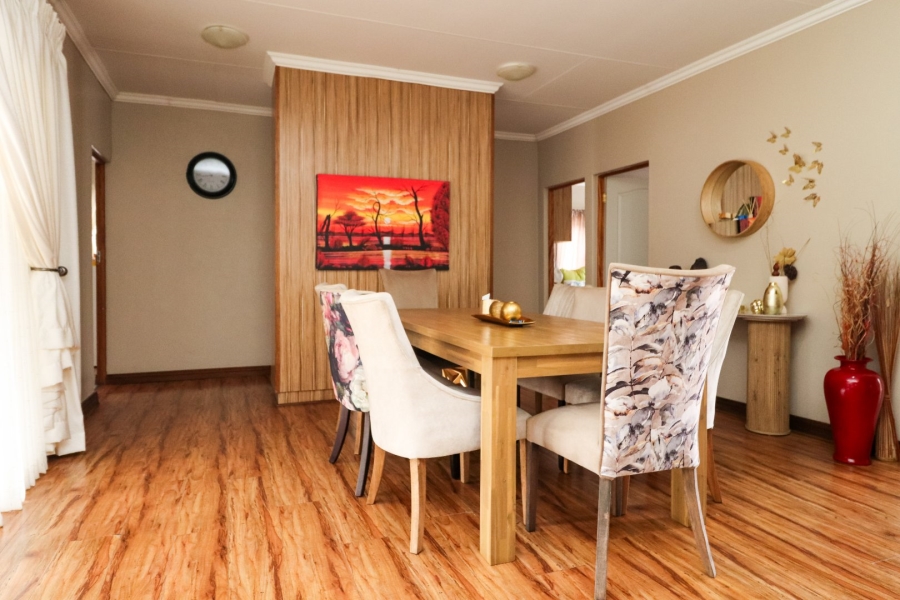 3 Bedroom Property for Sale in Wilkoppies North West